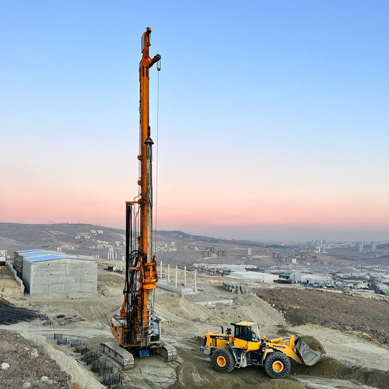 Çalışmalarımız Devam Ediyor